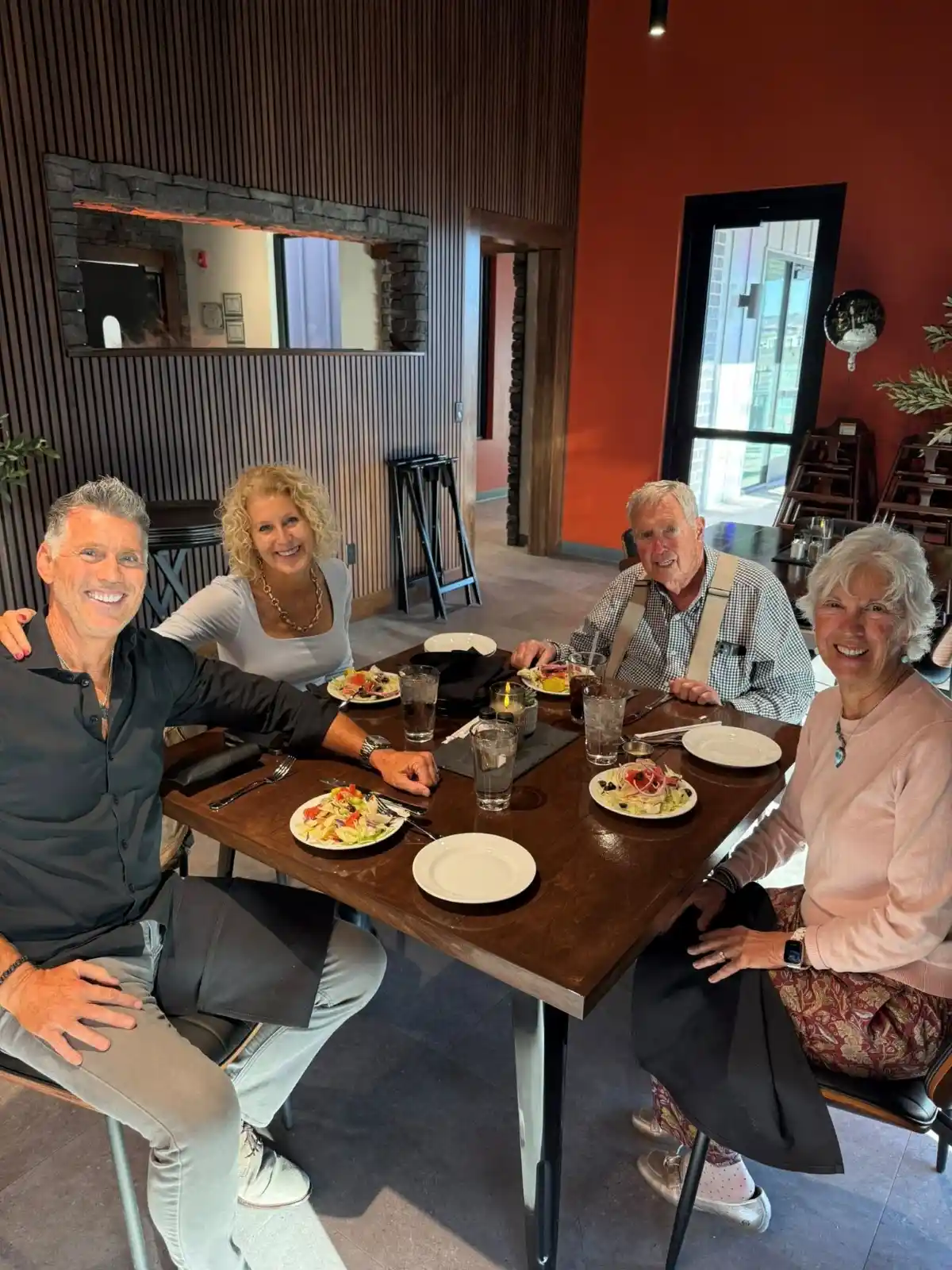 touch-of-tuscany-family-owned-italian-restaurant-hurricane-ut-dining-experience Owners and guests enjoying a warm dining experience at Touch of Tuscany, a family-owned Italian steakhouse and restaurant in Hurricane, Utah.